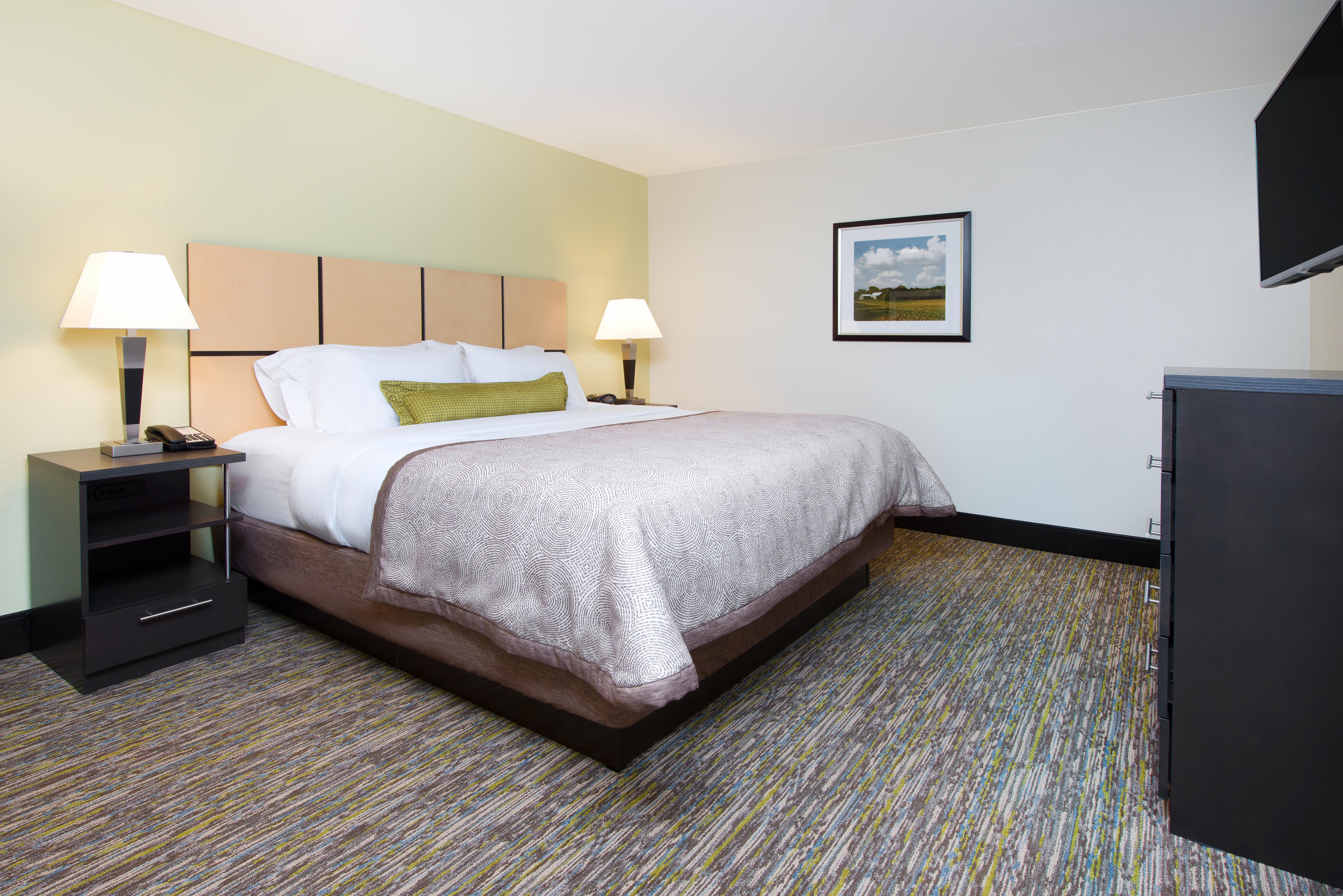Candlewood Suites Columbia Hwy 63 & I-70 By Ihg Exterior photo