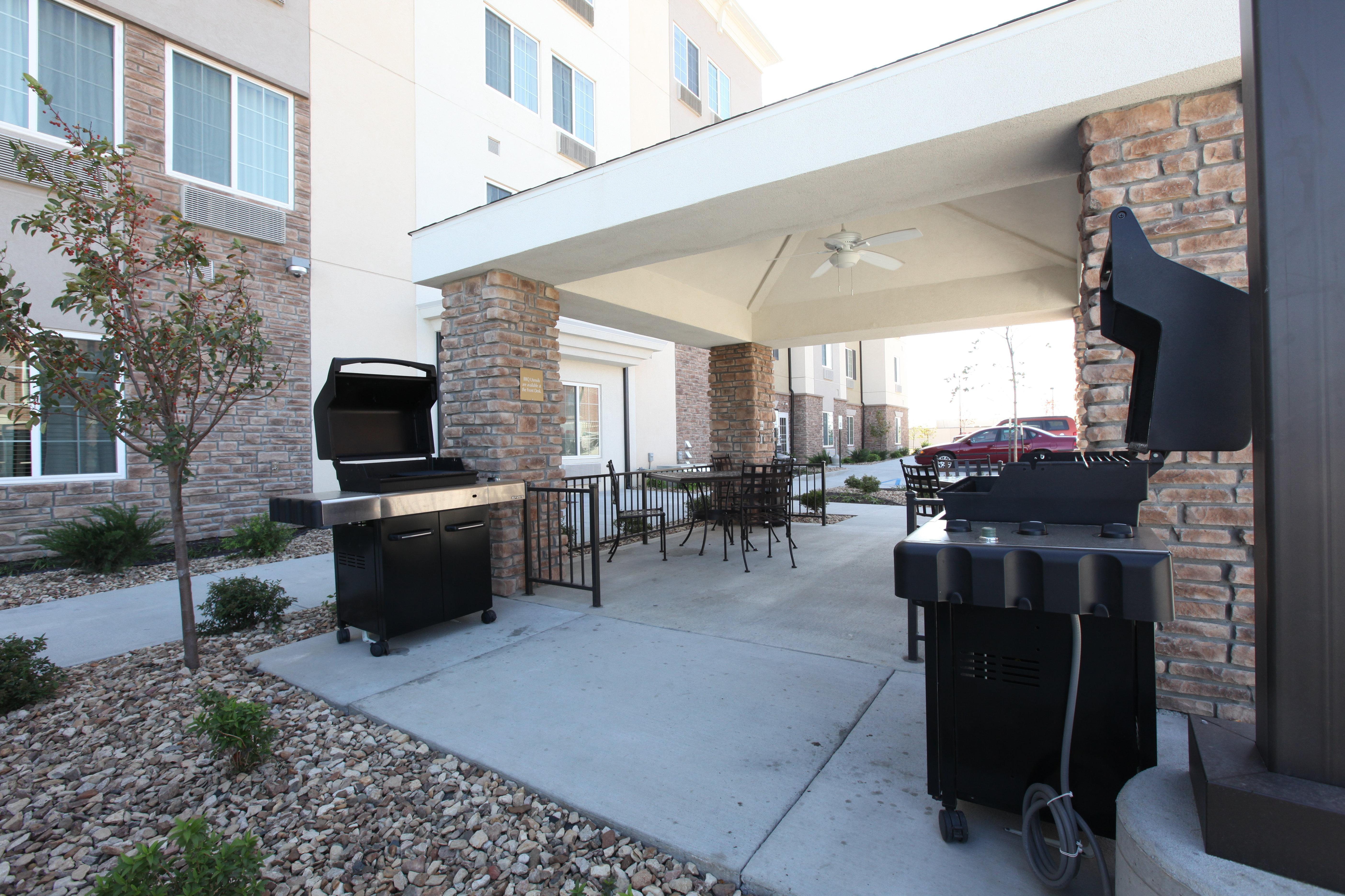 Candlewood Suites Columbia Hwy 63 & I-70 By Ihg Exterior photo