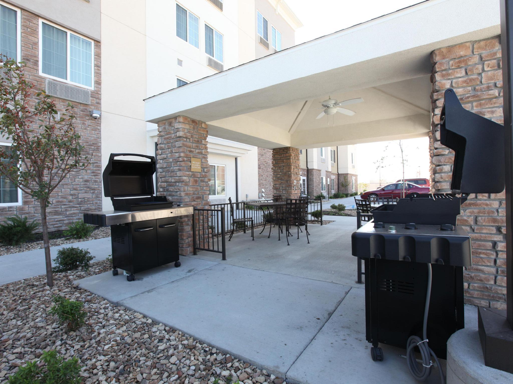 Candlewood Suites Columbia Hwy 63 & I-70 By Ihg Exterior photo