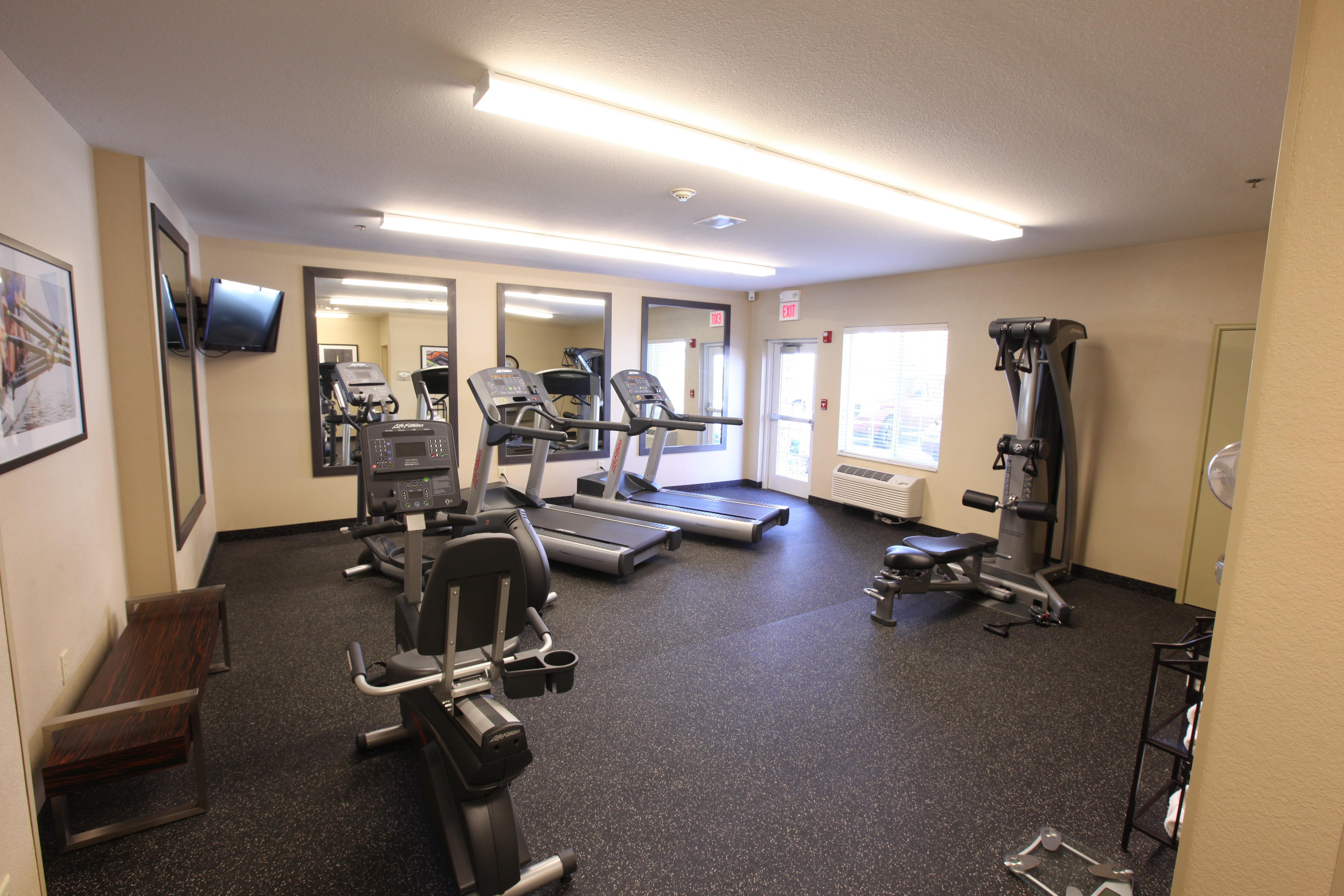 Candlewood Suites Columbia Hwy 63 & I-70 By Ihg Exterior photo
